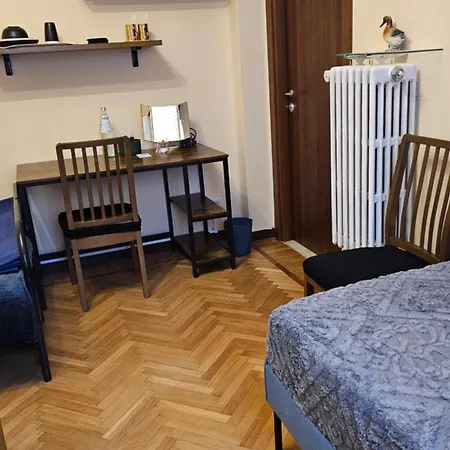 --aury House-- Privatunterkunft Cremona